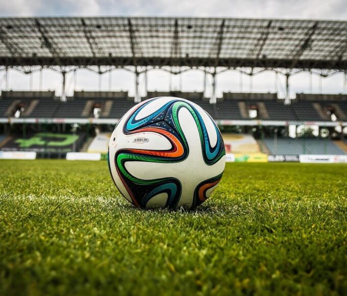 sportfelszerelések sporteszközök