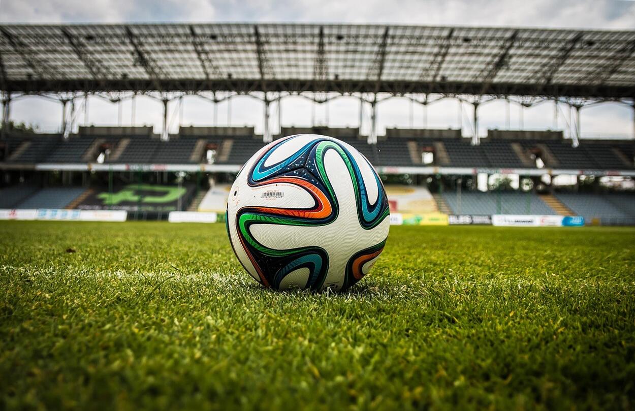 sportfelszerelések sporteszközök